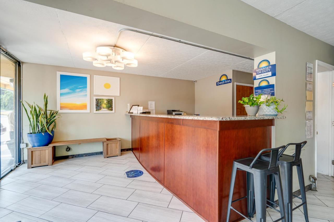 Days Inn By Wyndham Nashville Saint Thomas West Hospital Esterno foto