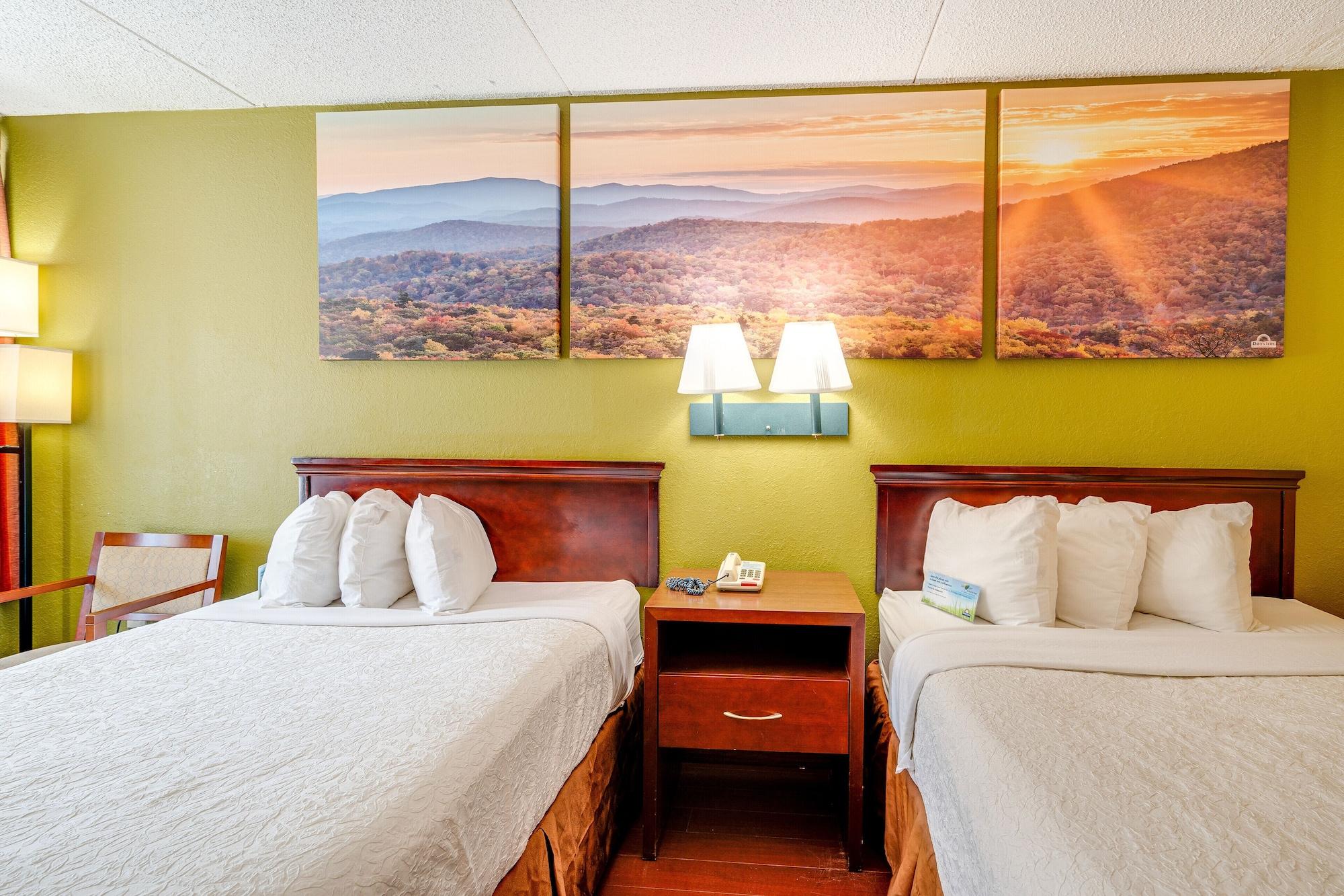 Days Inn By Wyndham Nashville Saint Thomas West Hospital Esterno foto