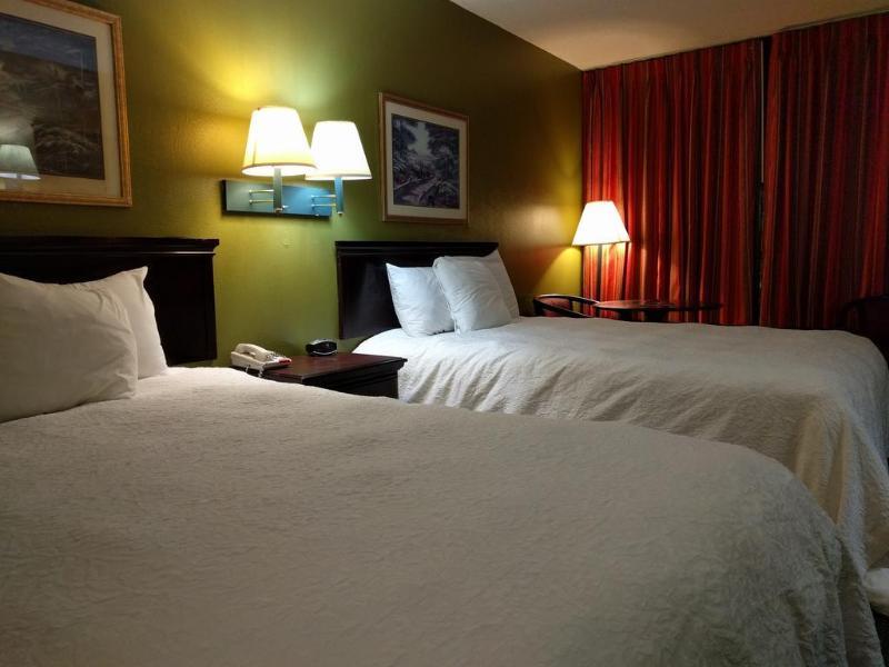 Days Inn By Wyndham Nashville Saint Thomas West Hospital Esterno foto